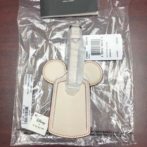 NEW COACH x DISNEY Luggage Tag